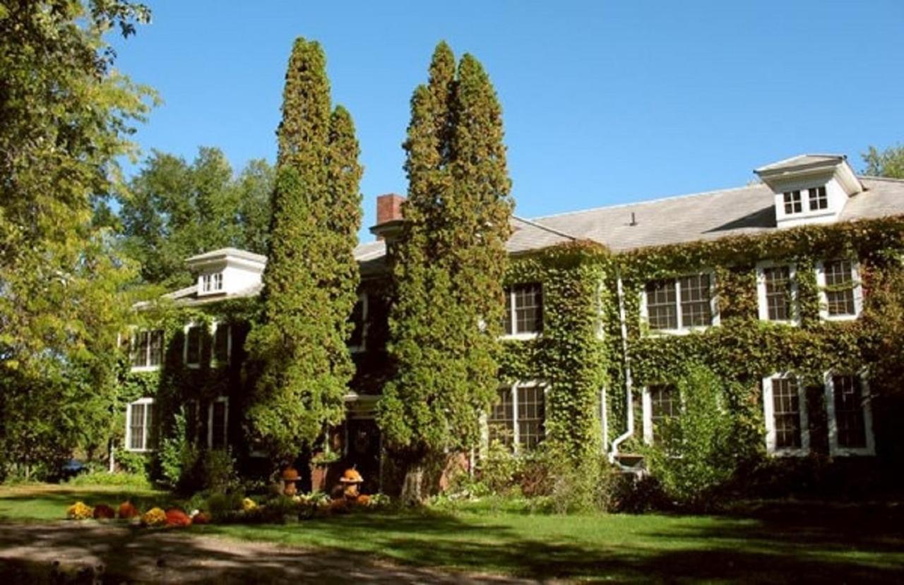 The Outing Lodge Stillwater Exterior photo